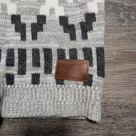 DJAB Sweater - Picture 2 of 5